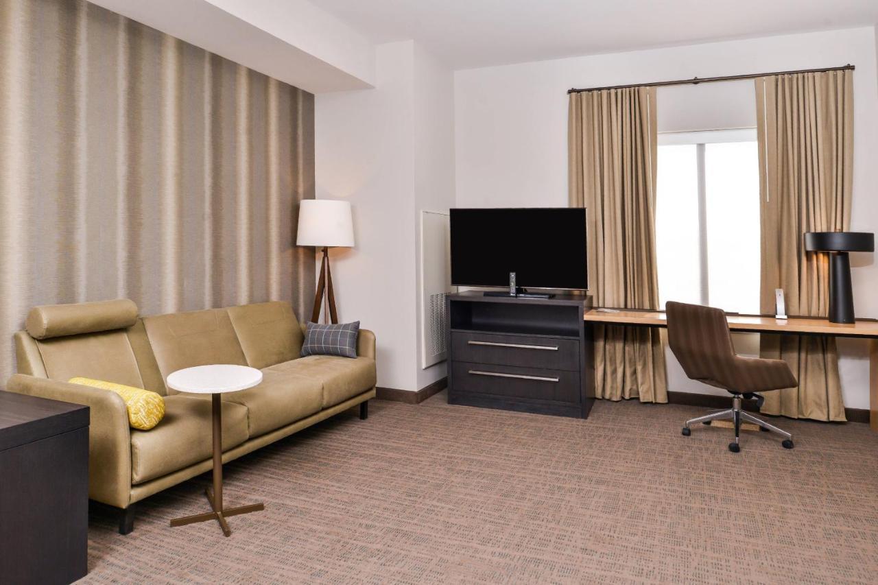 Residence Inn By Marriott Charlotte Northlake Eksteriør billede