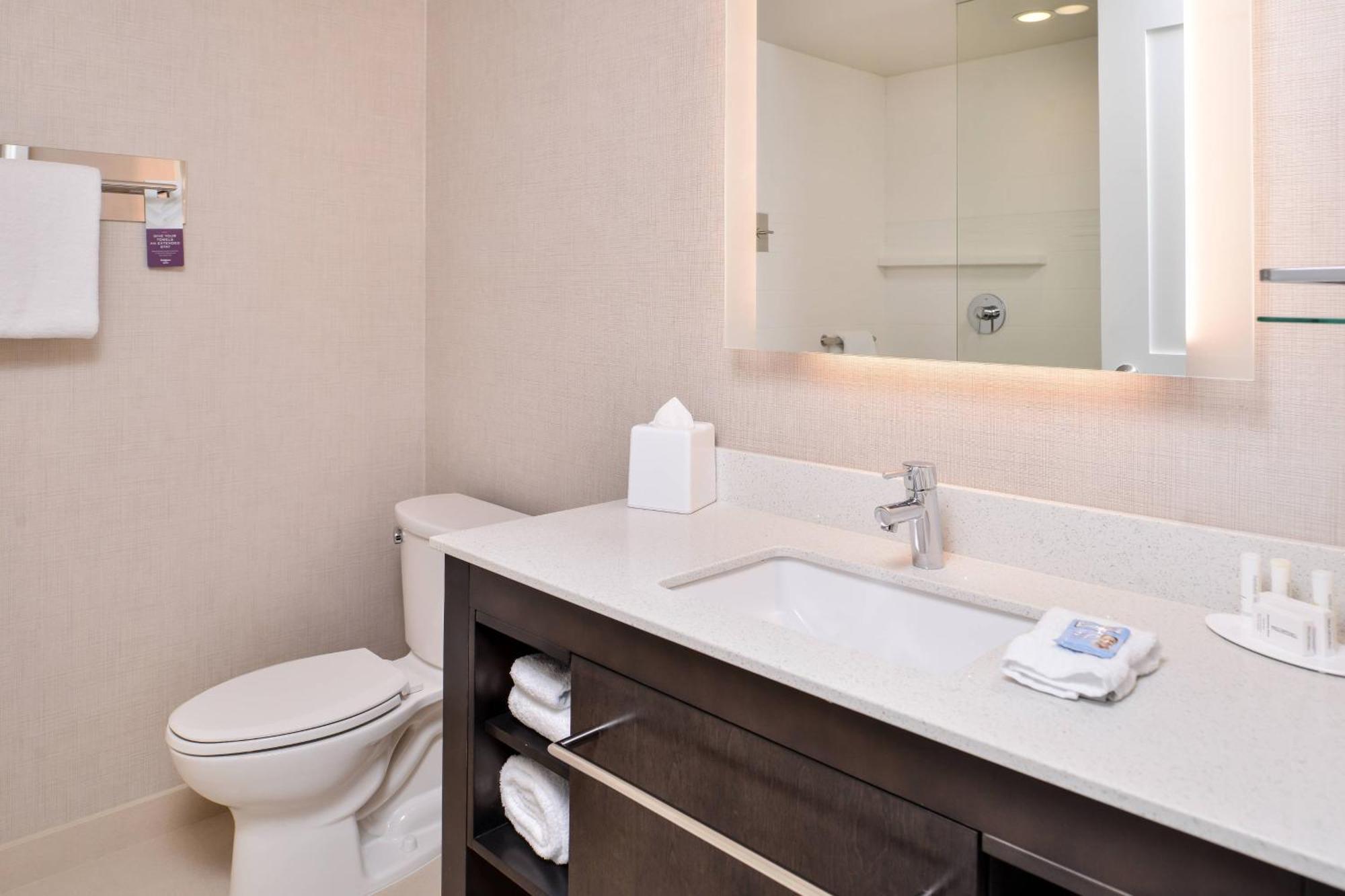 Residence Inn By Marriott Charlotte Northlake Eksteriør billede