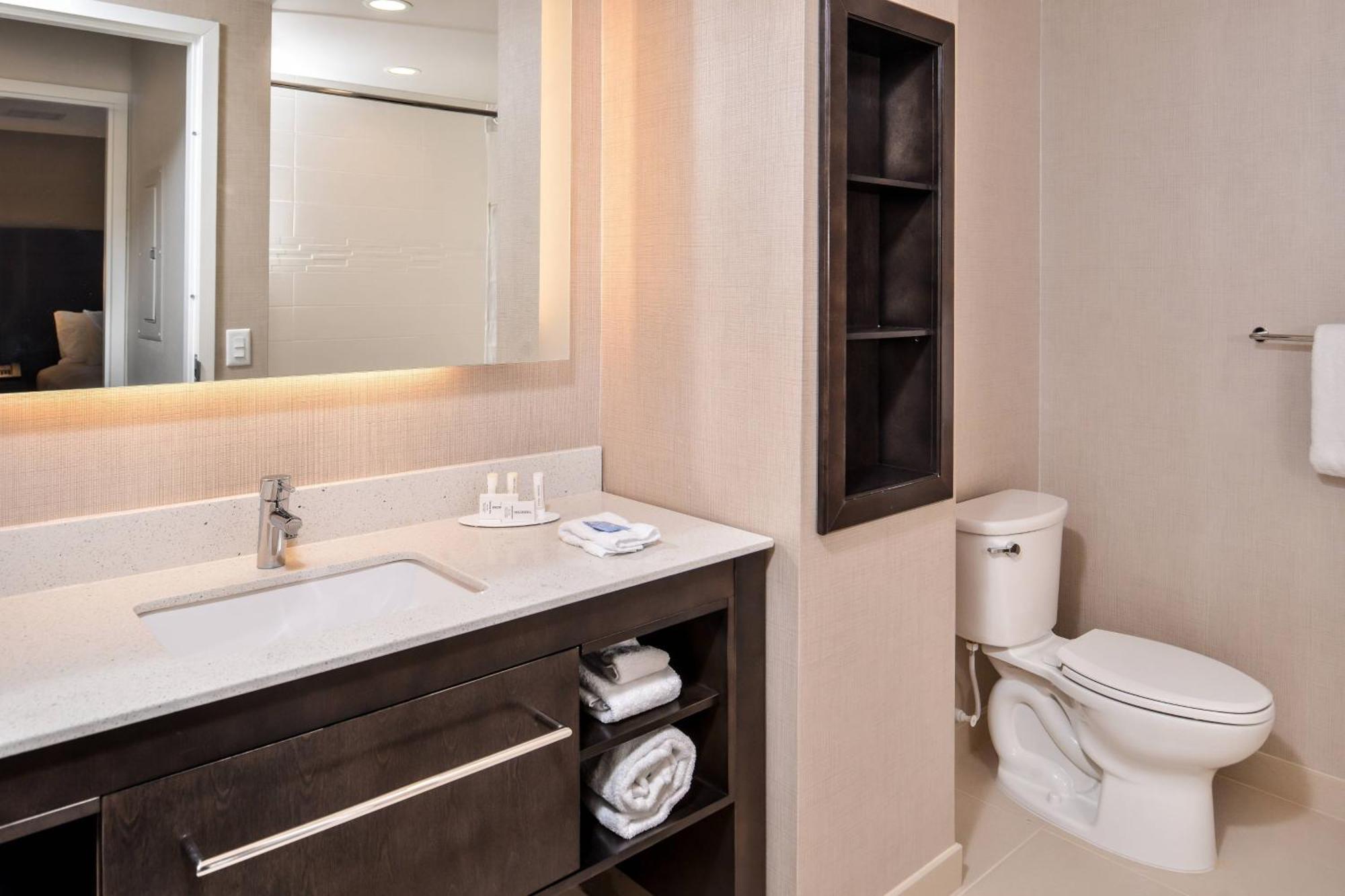 Residence Inn By Marriott Charlotte Northlake Eksteriør billede